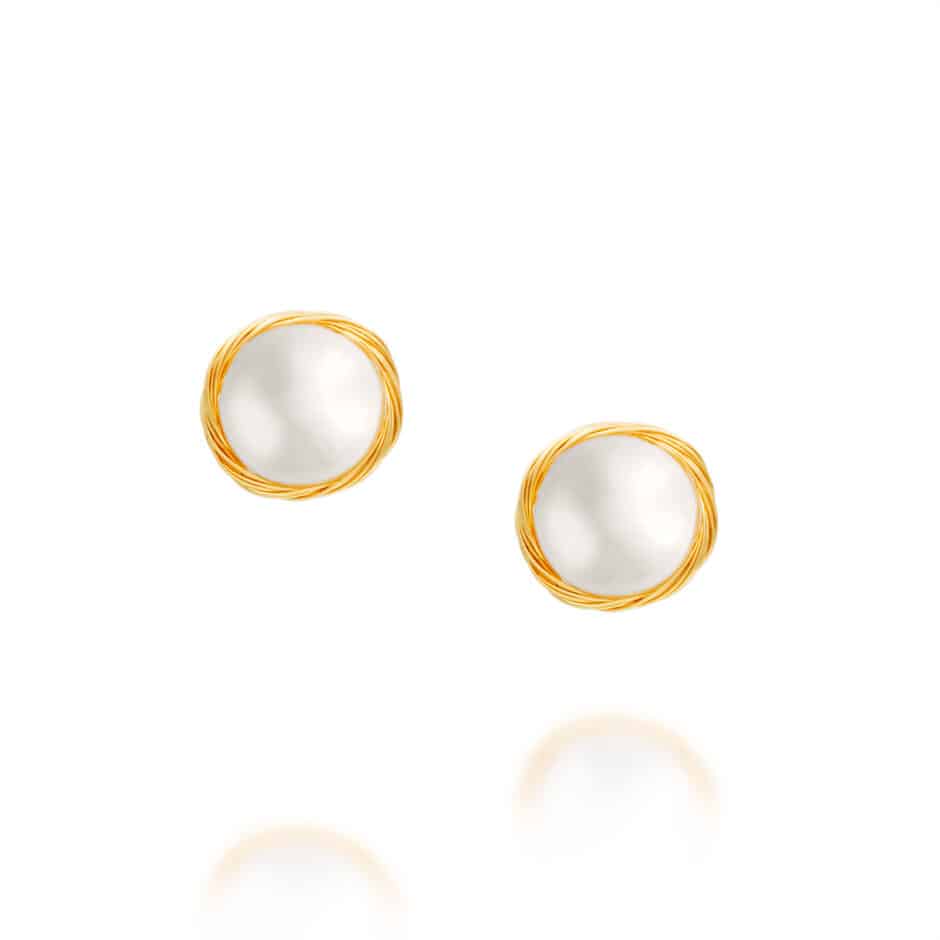 NESTED FRESHWATER PEARL STUD EARRINGS IN 14K GOLD | SARRA JEWELLERY